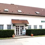 Regiohotel Pfaelzer Hof - #familienfreundlich #preiswertuebernachten #harzurlaub #freeparking Wernigerode