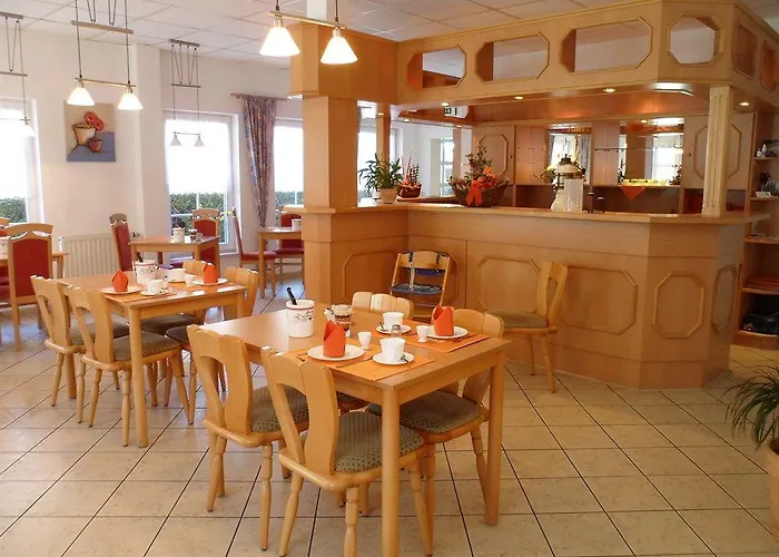 Regiohotel Pfaelzer Hof - #familienfreundlich #preiswertuebernachten #harzurlaub #freeparking ורניגרוד