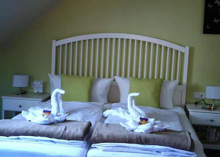 Regiohotel Pfaelzer Hof - #familienfreundlich #preiswertuebernachten #harzurlaub #freeparking Ryokan