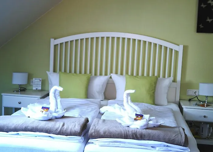 ריוקן Regiohotel Pfaelzer Hof - #familienfreundlich #preiswertuebernachten #harzurlaub #freeparking ורניגרוד