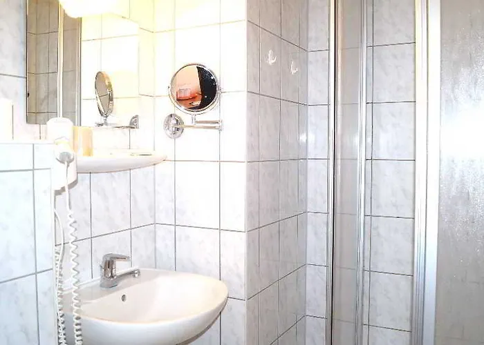 Ryokan Regiohotel Pfälzer Hof - #familienfreundlich #preiswertübernachten #harzurlaub #freeparking 3*